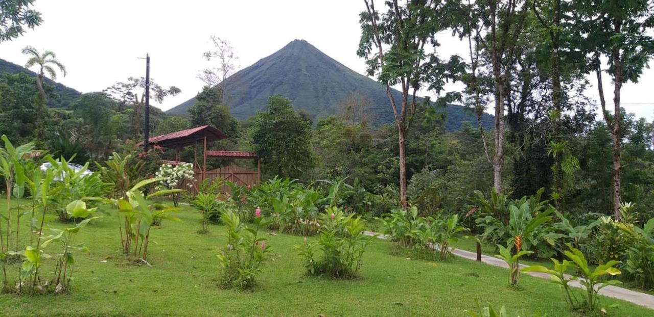 Tropical Suites&Villas La Fortuna Exterior foto